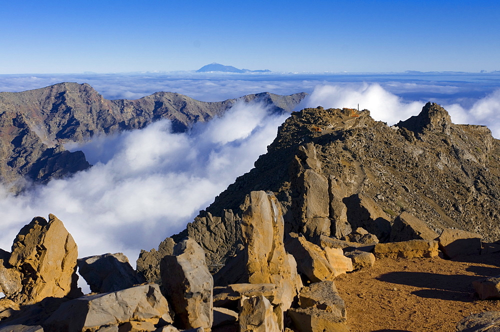 View from the rim of the volcano Taburiente, in the background the volcano El Teide, La Palma, Canary Islands, Spain, Europe