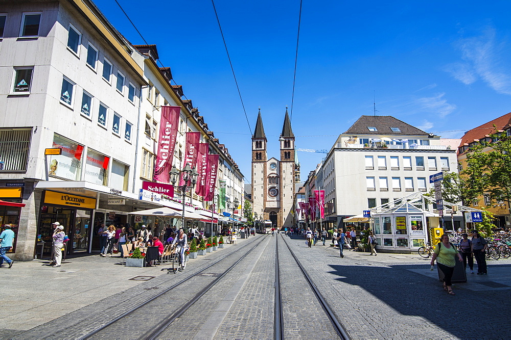 Pedestrian zone with the cathedal in the background, Wurzburg, Franconia, Bavaria, Germany, Europe