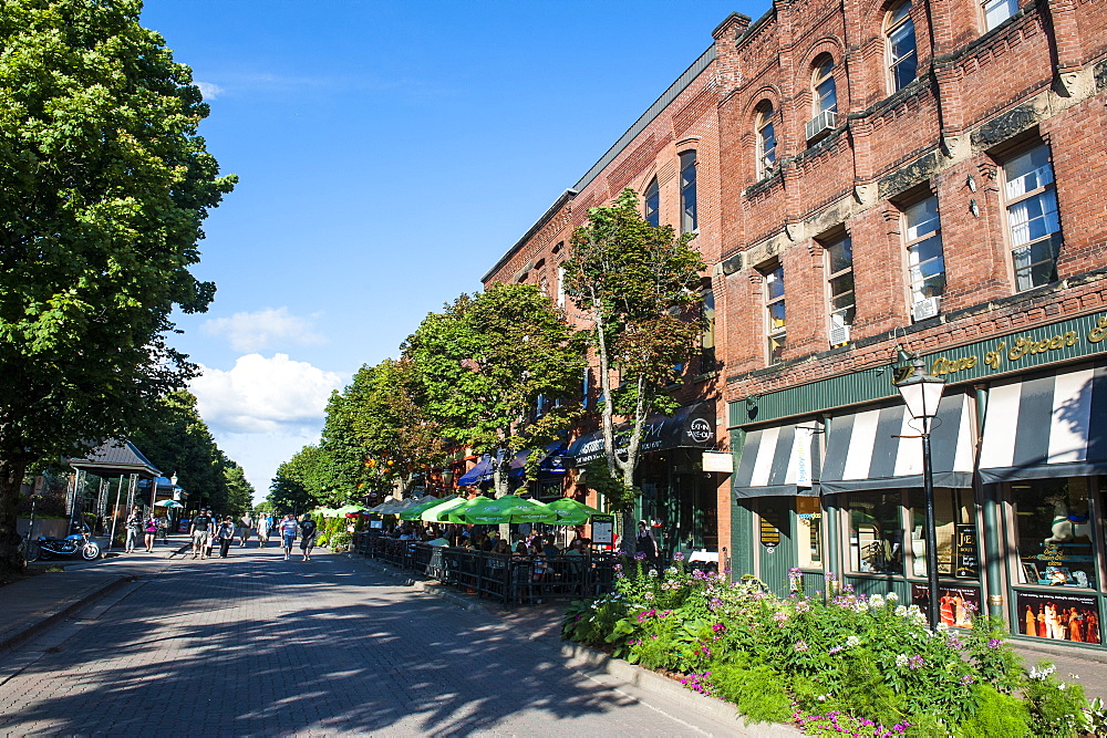 Open air restaurant in Victoria Row pedestrian zone in Charlottetown, Prince Edward Island, Canada, North America