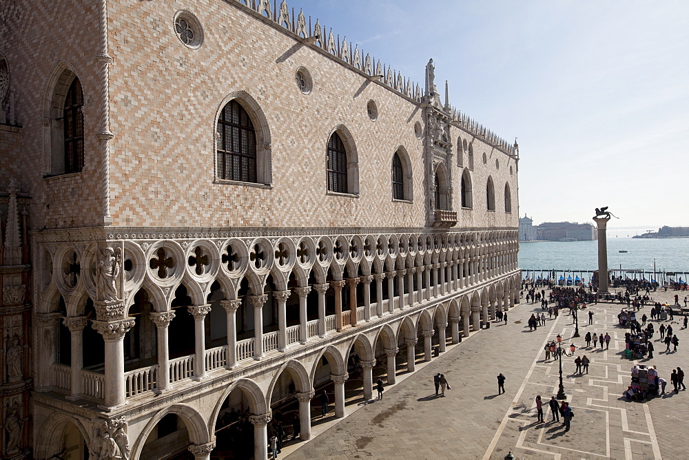 Doge's Palace and St. Mark's Square seen form the Basilica balcony, Venice, UNESCO World Heritage Site, Veneto, Italy, Europe