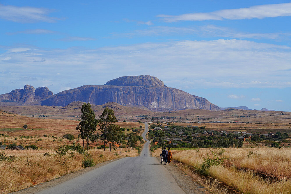 Chapeau de l'Eveque Massif, Ifandana, Fianarantsoa province, Ihorombe Region, Southern Madagascar, Africa