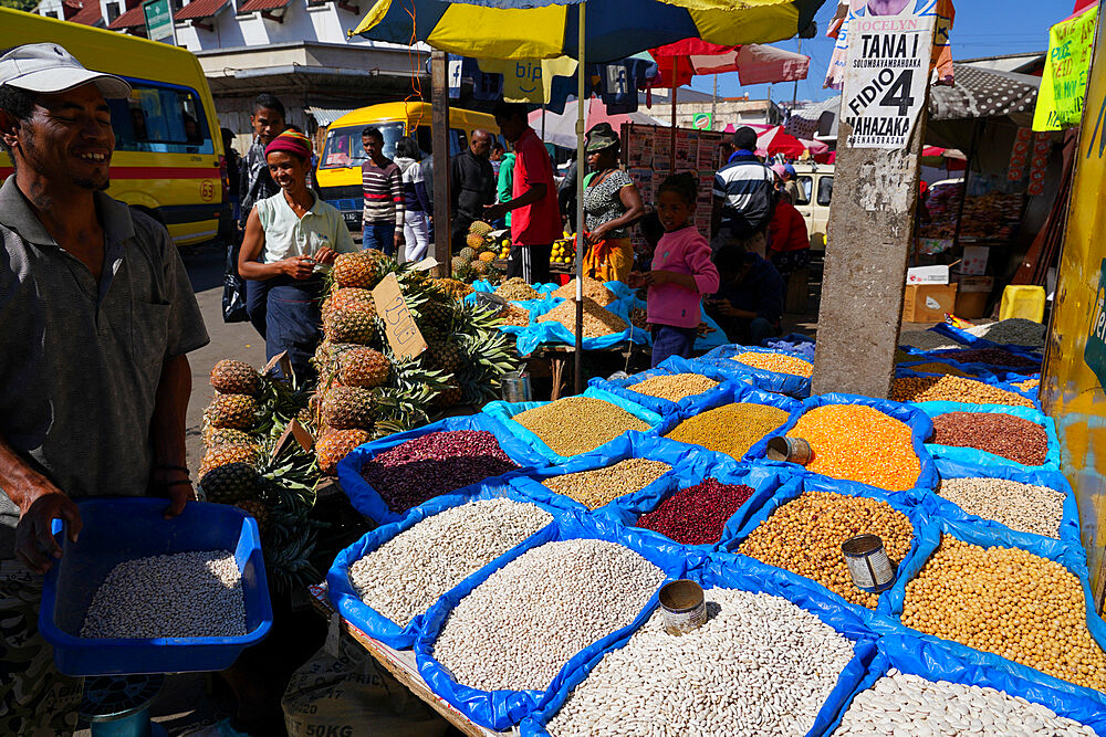 Food market close to Gare Soarano train station, Antananarivo, Madagascar, Africa