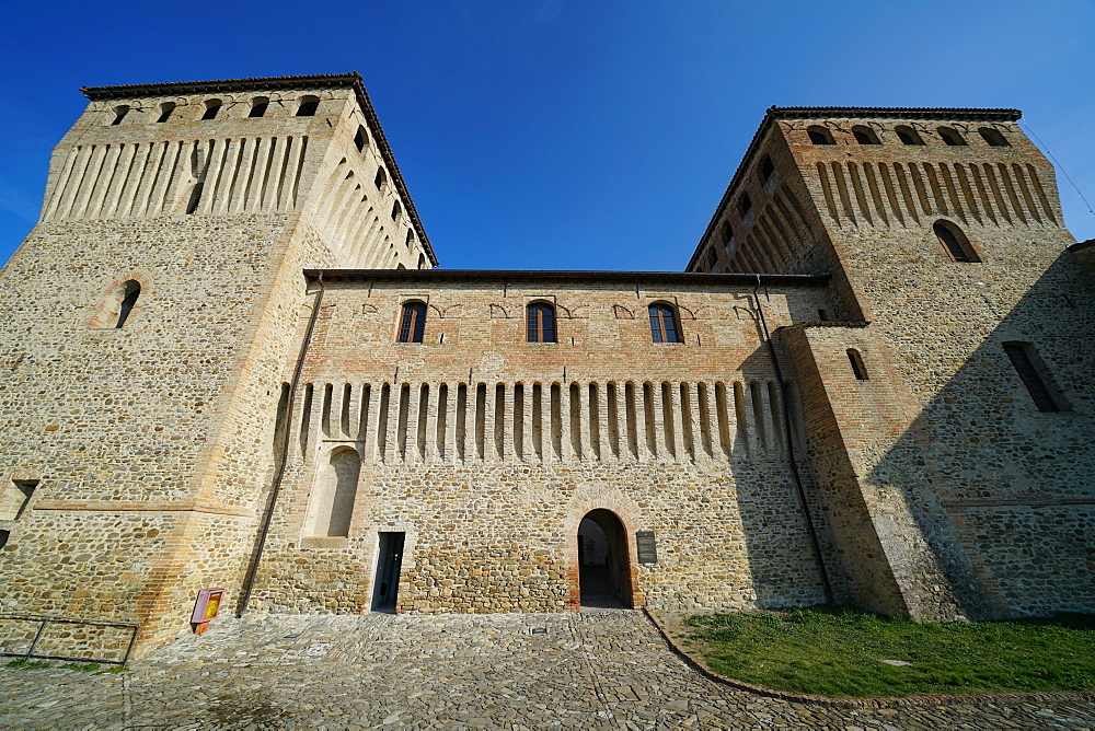 Torrechiara Castle, Langhirano, Parma, Emilia-Romagna, Italy, Europe