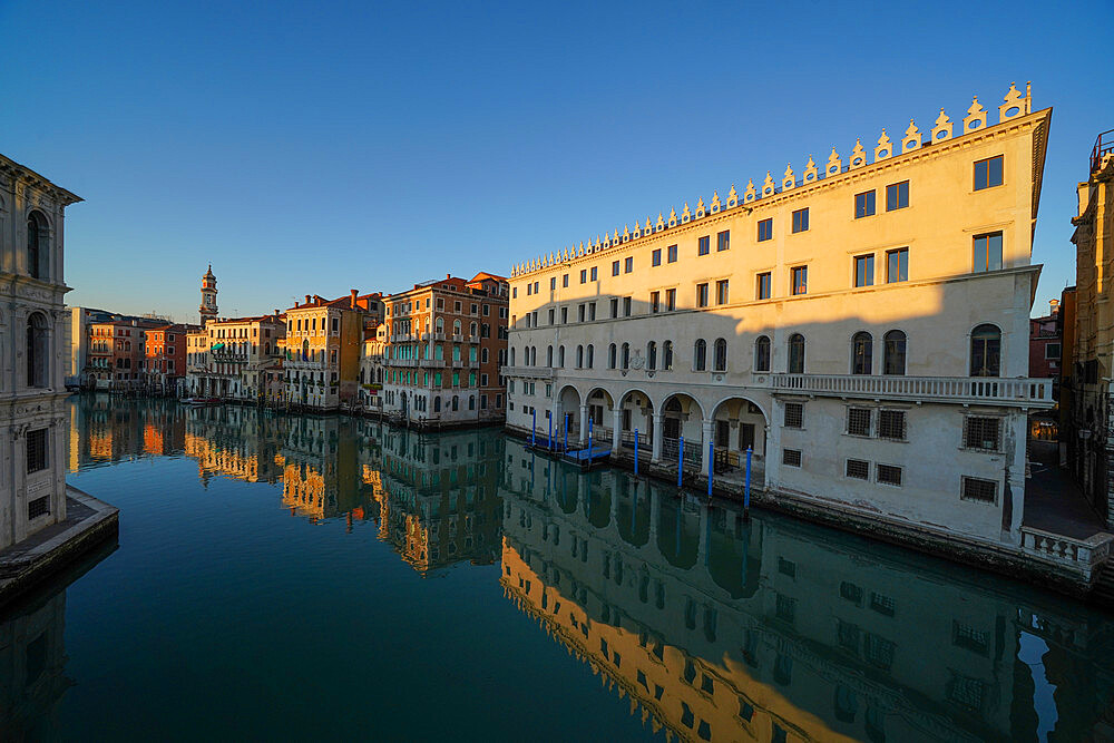 Reflections of the buildings in the calm water of the Grand Canal during Coronavirus lockdown, Venice, UNESCO World Heritage Site, Veneto, Italy, Europe