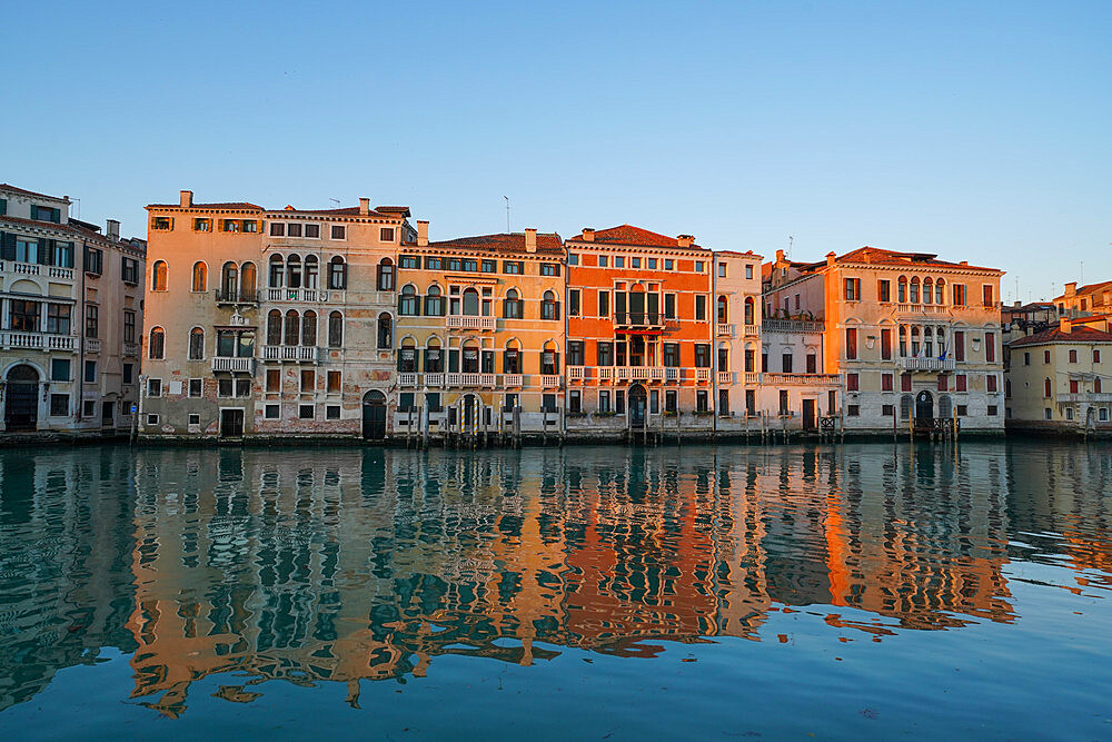 Reflections of the buildings in the calm water of the Grand Canal during Coronavirus lockdown, Venice, UNESCO World Heritage Site, Veneto, Italy, Europe