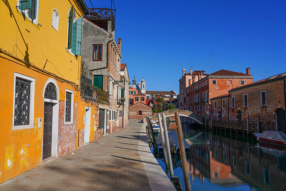 Rio degli Ognissanti, Dorsoduro neighborhood during Coronavirus lockdown, Venice, UNESCO World Heritage Site, Veneto, Italy, Europe