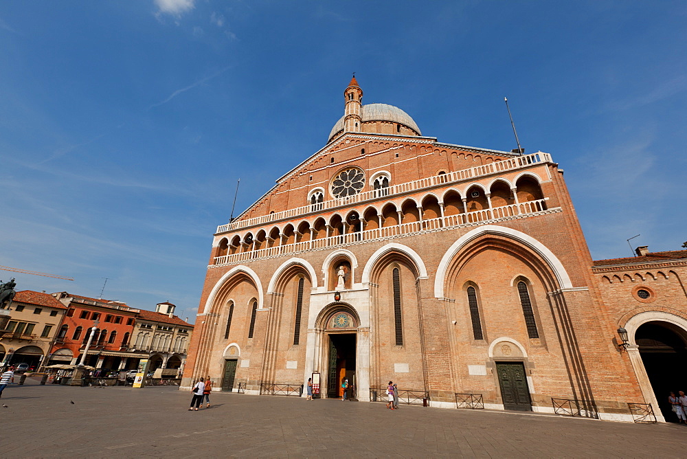 The Pontifical Basilica of St. Anthony of Padua, Padua, Veneto, Italy, Europe