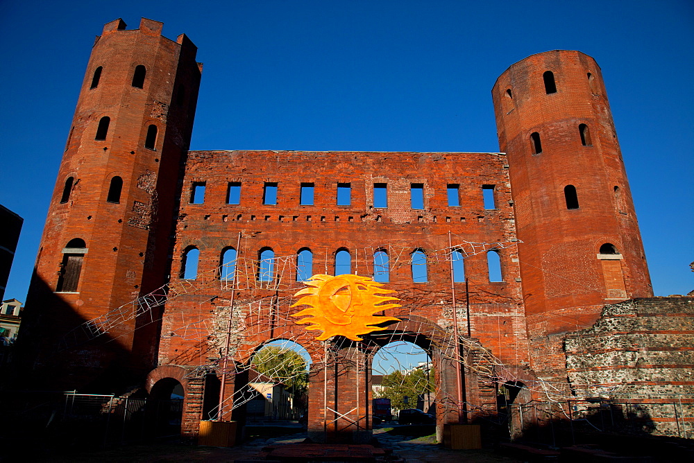 The Palatine Gate (Porta Palatina), the ancient  access from the North to Julia Augusta Taurinorum, the roman Civitas now known as Turin. Turin, Piedmont, Italy, Europe