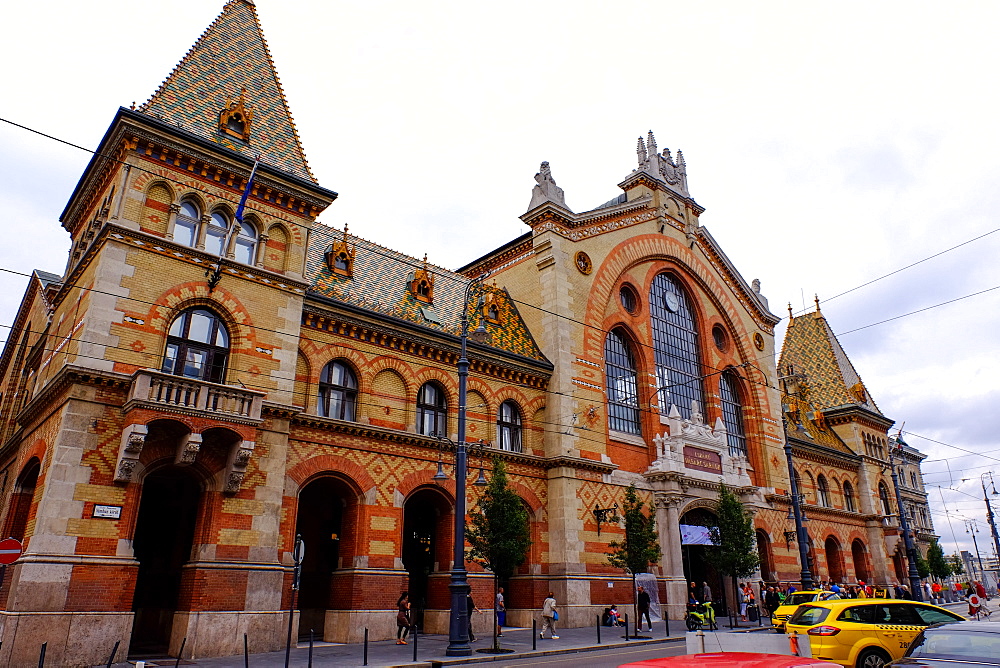 Nagyvasarcsarnok Central Market, Budapest, Hungary, Europe