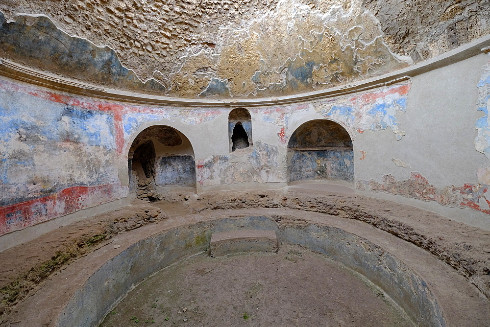 Stabian Baths, Pompeii, UNESCO World Heritage Site, the ancient Roman town near Naples, Campania, Italy, Europe