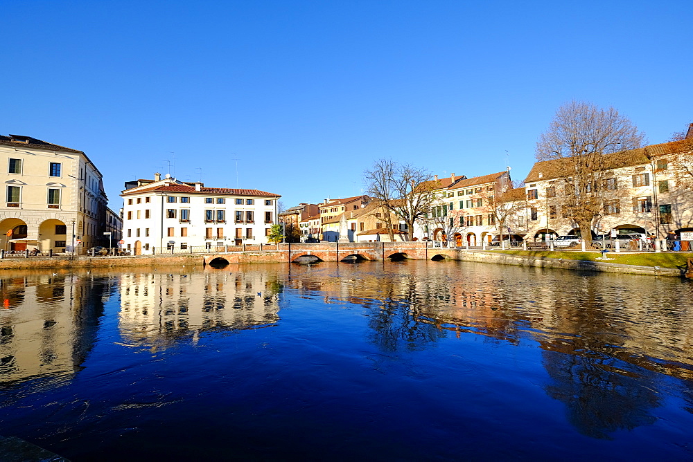 Riviera Garibaldi, Sile River, Treviso, Veneto, Italy, Europe