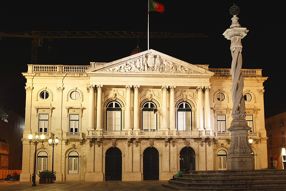 The Pelourinho Column outside of the Neo-Classical style Town Hall (Camara Municipal de Lisboa) in central Lisbon, Portugal, Europe