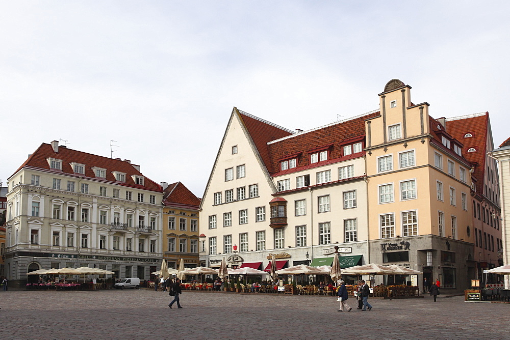 Buildings on Town Hall Square (Raekoja Plats), UNESCO World Heritage Site, Tallinn, Estonia, Europe