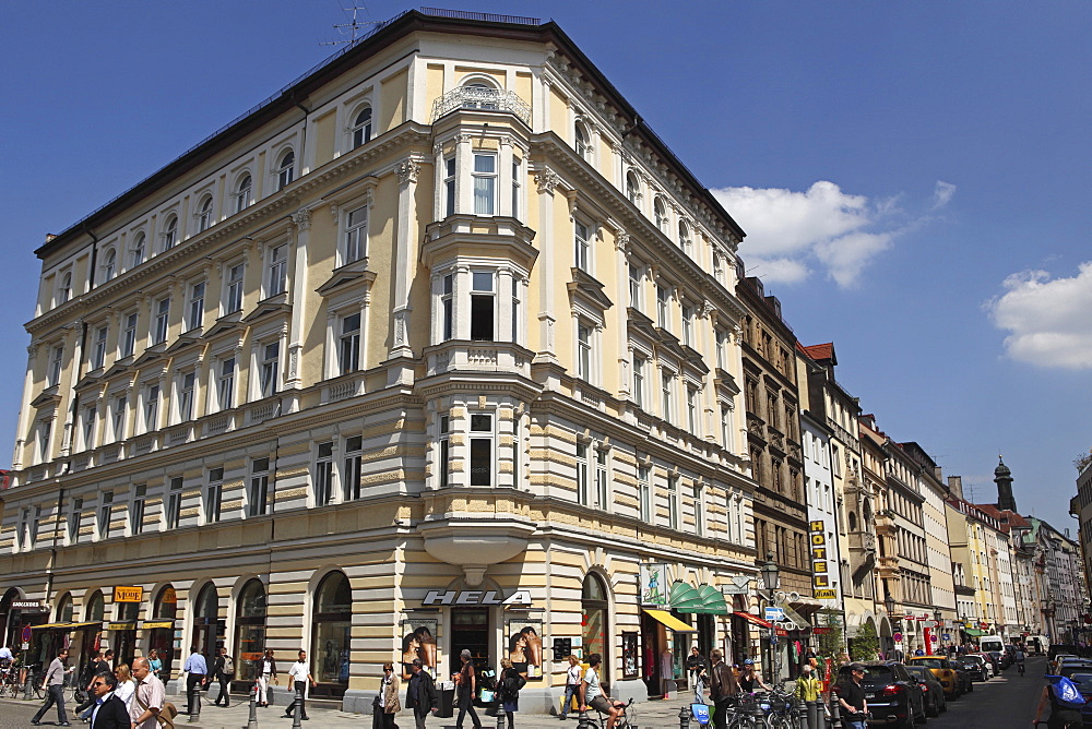 Buildings on Sonnenstrasse, close to Sendlinger Tor in central Munich, Bavaria, Germany, Europe