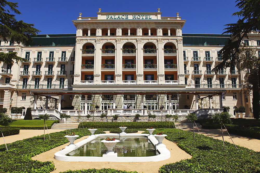 The Palace Hotel in the historic Istrian bathing resort and popular holiday town of Portoroz, Piran, Slovenia, Europe