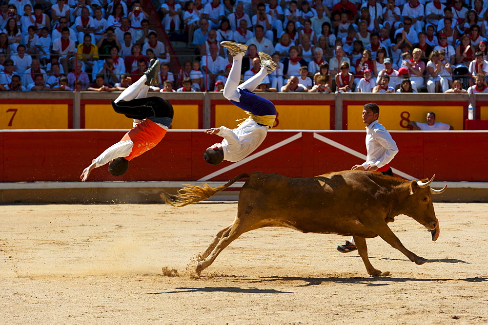 Festival de Recortadores (Trimmers Festival), San Fermin fetival, Pamplona, Navarra (Navarre), Spain, Europe