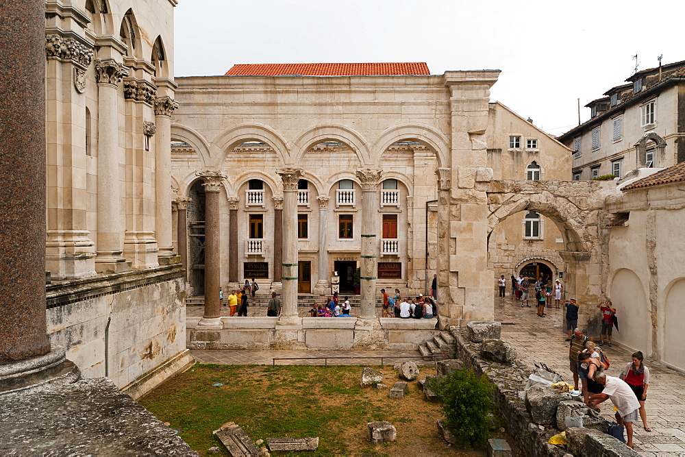 The Peristyle, UNESCO World Heritage Site, Split, region of Dalmatia, Croatia, Europe