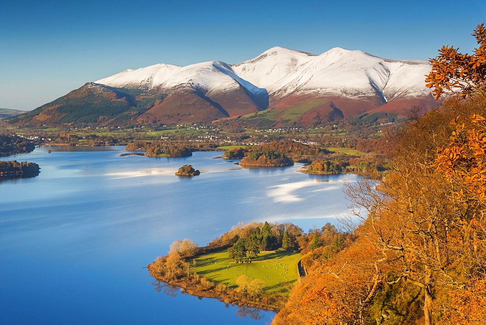 Derwentwater and Skiddaw Mountain, Keswick, Lake District National Park, Cumbria, England, United Kingdom, Europe