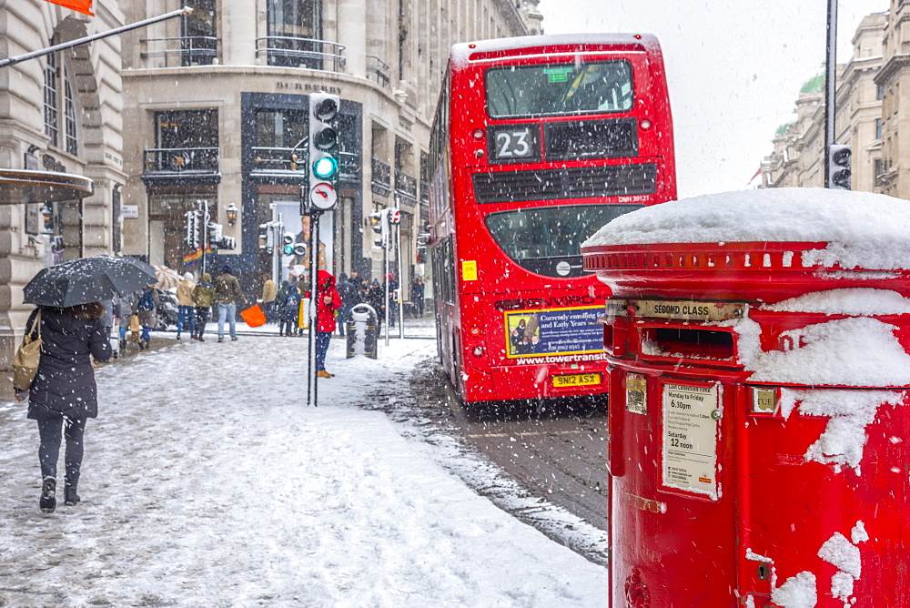 Regent Street in winter, The West End, London, England, United Kingdom, Europe