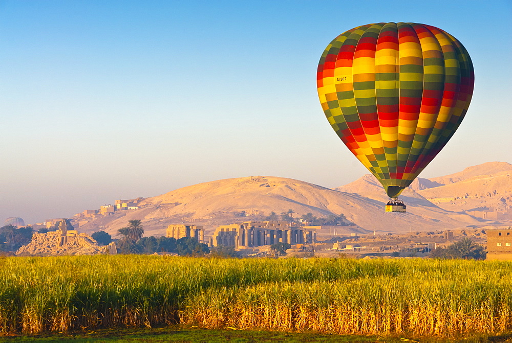 Ballooning near the Valley of the Kings, Thebes, Egypt, North Africa, Africa