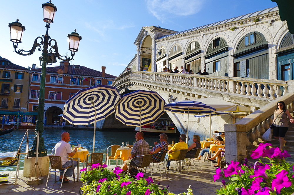 Rialto Bridge, Venice, UNESCO World Heritage Site, Veneto, Italy, Europe