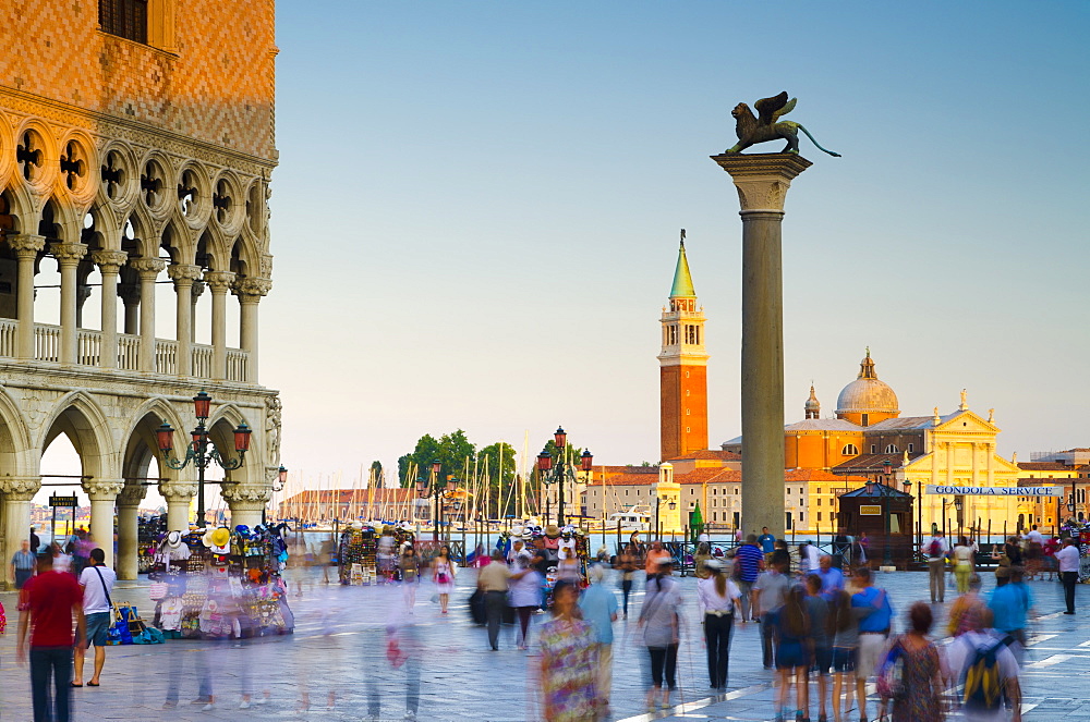 St. Mark's Square (Piazza San Marco), Piazzetta di San Marco and Palazzo Ducale (Doge's Palace), Venice, UNESCO World Heritage Site, Veneto, Italy, Europe