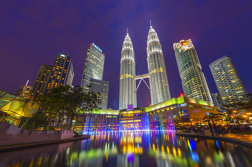 Petronas Towers, Kuala Lumpur, Malaysia, Southeast Asia, Asia