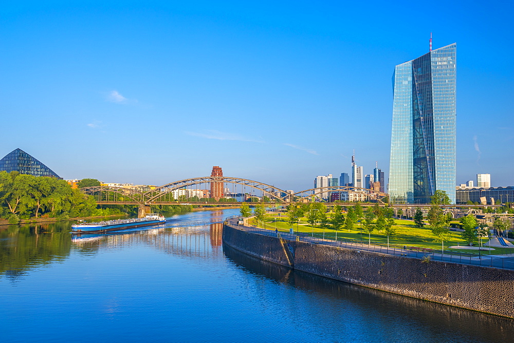 New European Central Bank Building and central Frankfurt skyline, Ostend, River Main, Frankfurt am Main, Hesse, Germany, Europe