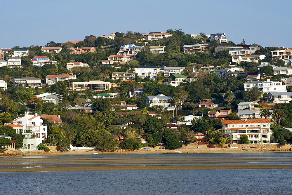 Houses on the bluff of the northern side of the Knysna Heads on the Garden Route, Western Cape, South Africa, Africa