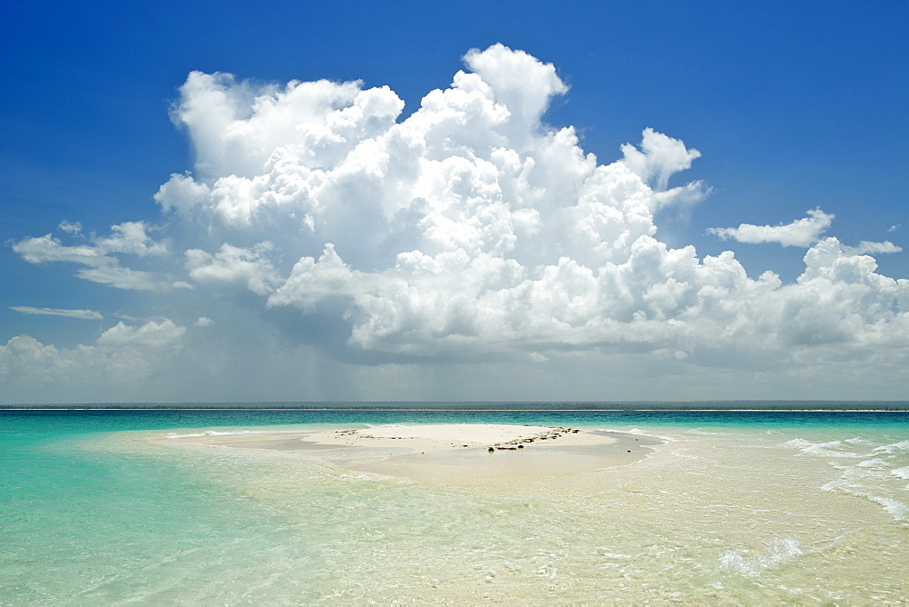 Waters of the Quirimbas archipelago in northern Mozambique, Indian Ocean, Africa