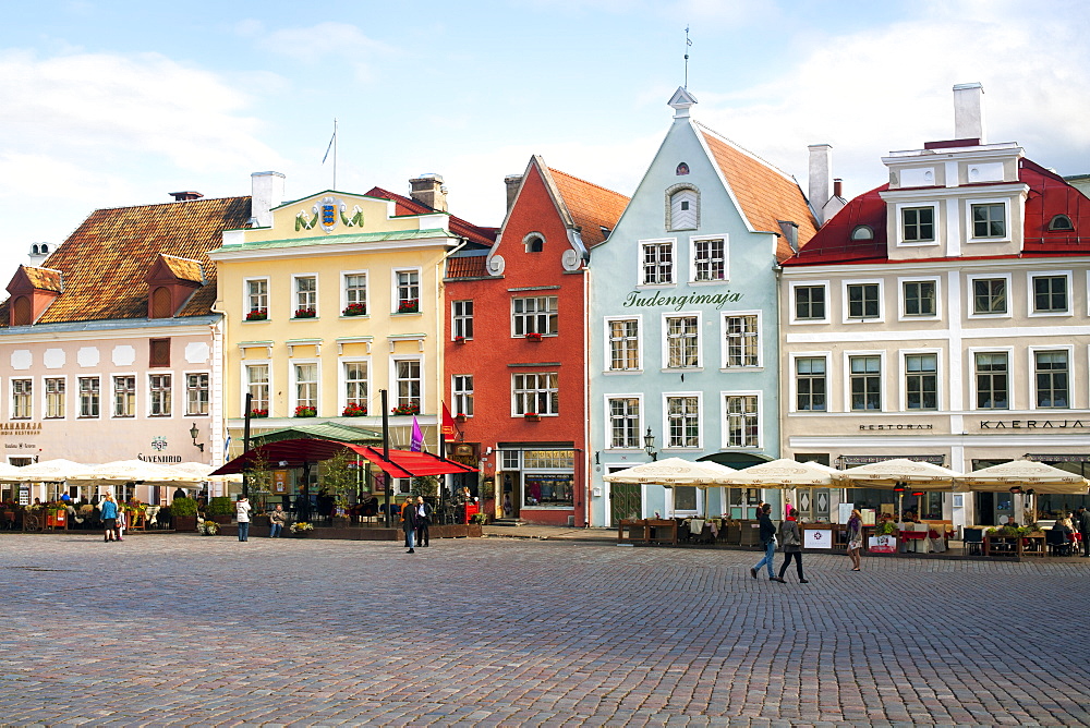 Buildings and restaurants on Raekoja Plats (Town Hall Square) in Tallinn, Estonia, Baltic States, Europe