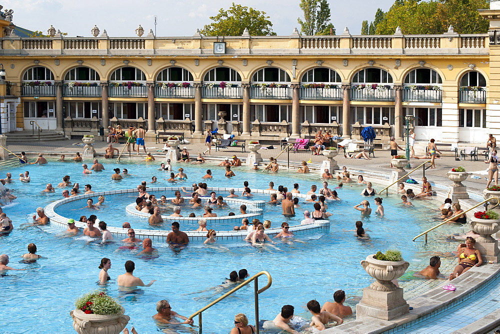 Szechenyi Baths, Budapest, Hungary, Europe