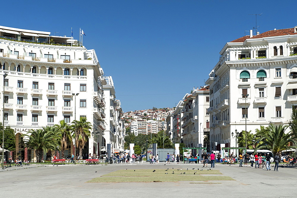 Aristotelous Square in Thessaloniki, Greece, Europe