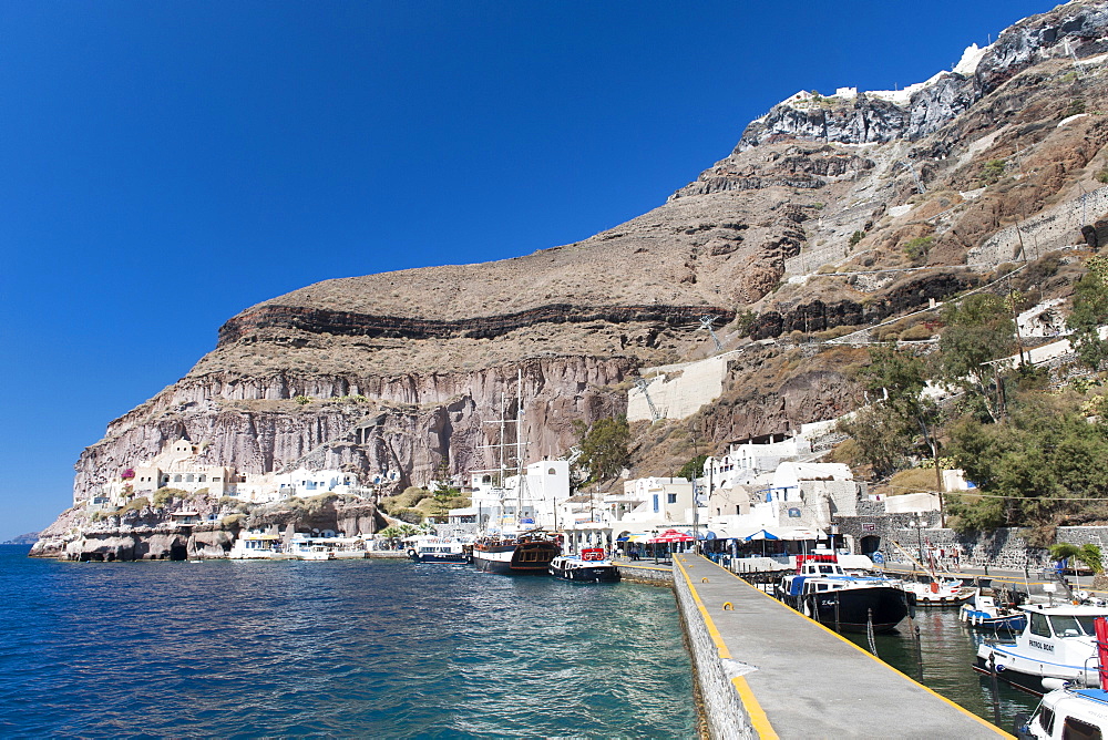 The old port of Fira on the Greek island of Santorini, Cyclades, Greek Islands, Greece, Europe