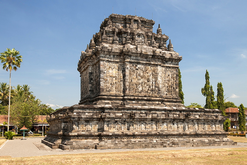 Candi Mendut, a 9th-century Buddhist Temple in Magelang, near Yogyakarta in central Java, Indonesia.