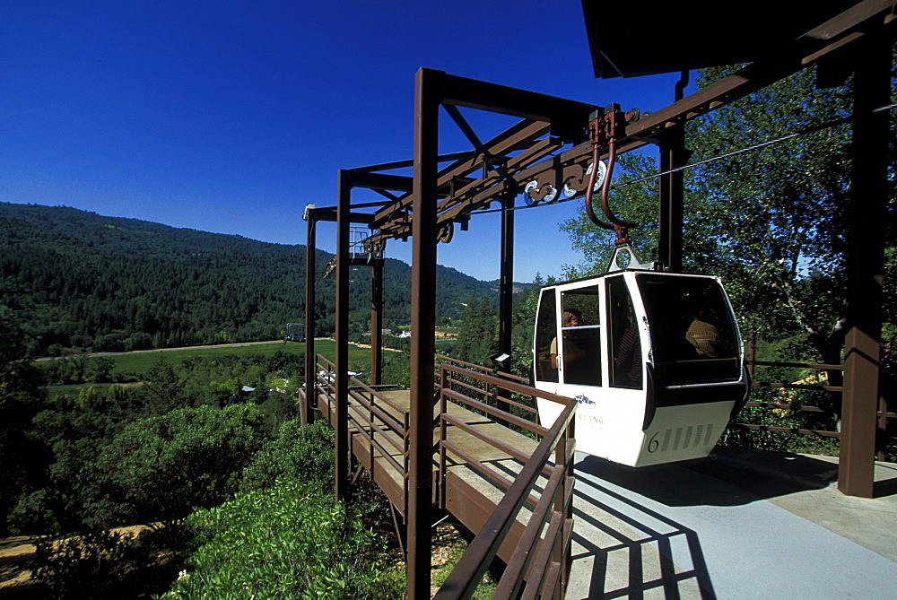 Cable car for visitors at the Sterling Winery near Calistoga, perched on a rock outcrop over in the Napa Valley north of San Francisco, famous for its 200 wineries, Napa Valley, Northern California, California, United States of America (USA), North America