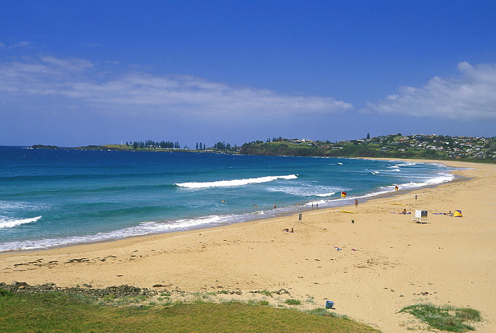 Bombo Beach and Blow Hole Point at Kiama, a popular tourist destination, Illawara region, New South Wales, Australia, Pacific