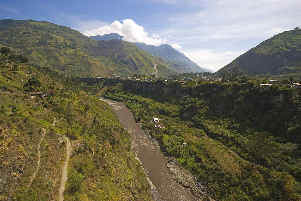 The valley of the Pastaza River, that flows from the Andes to the upper Amazon Basin, near Banos, Ambato Province, Central Highlands, Ecuador, South America