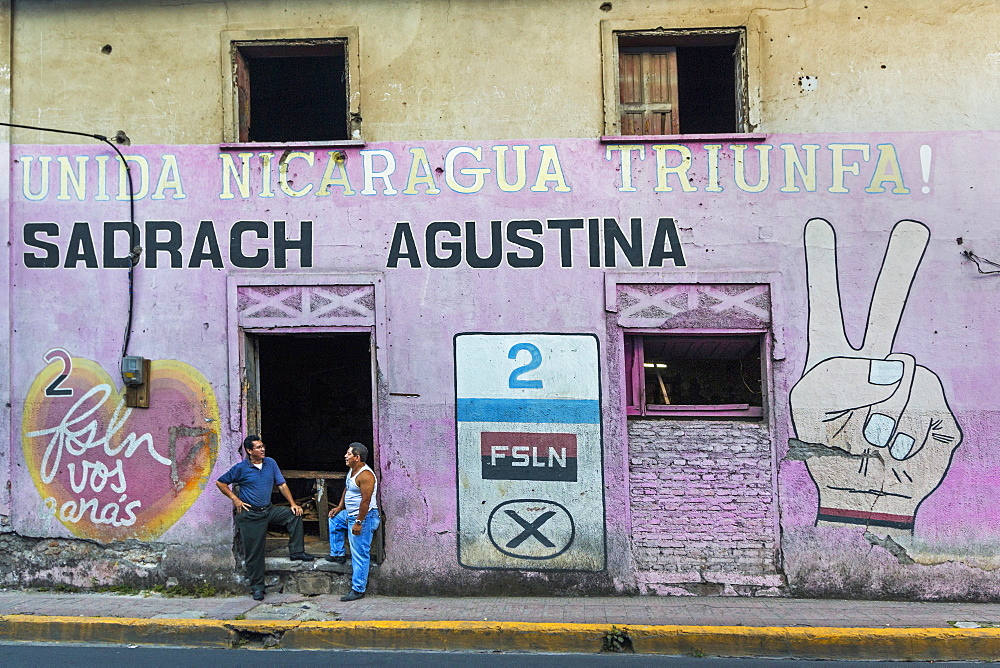 FSLN (Sandinista) mural reflecting the revolutionary past of this important northern city, Matagalpa, Nicaragua, Central America