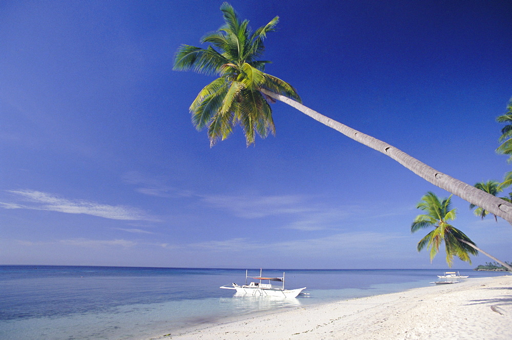 Alona Beach, Panglao island, off coast of Bohol, Philippines, Southeast Asia, Asia