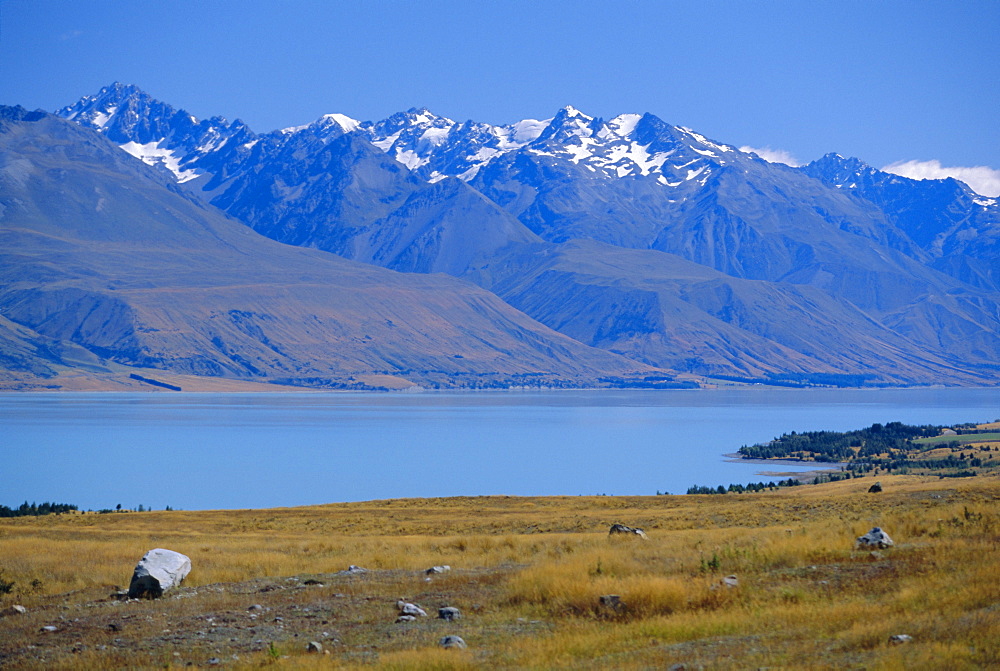 Lake Pukaki, Southern Alps, Canterbury, South Island, New Zealand, Australasia