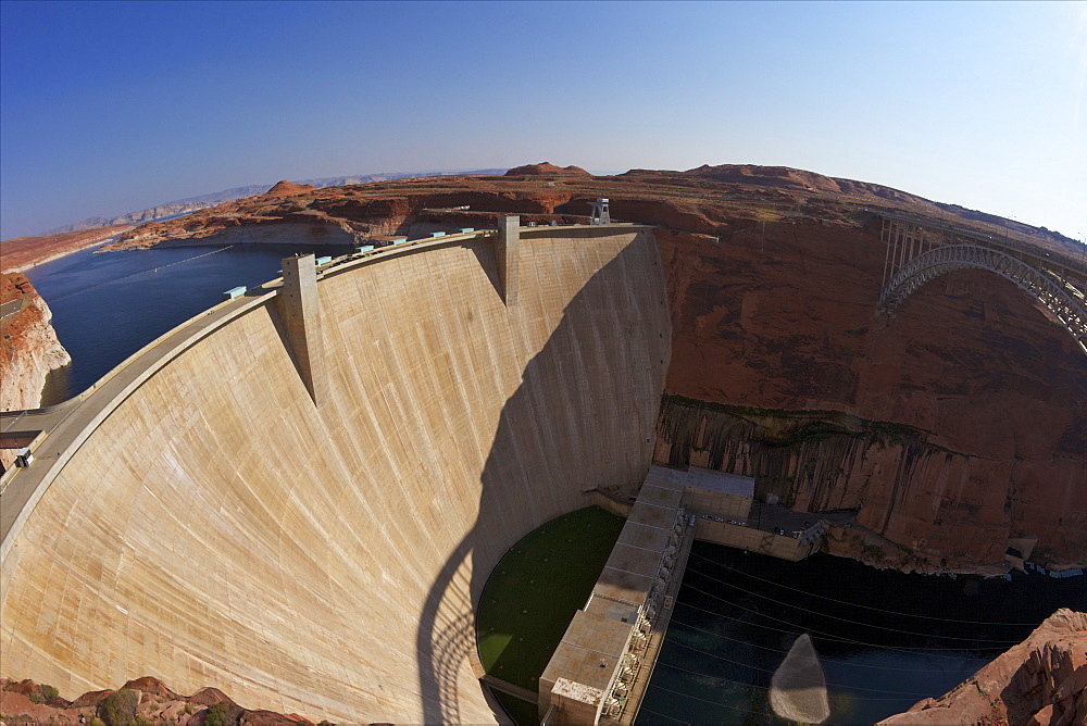 Glen Canyon Dam across the Colorado River, Arizona, United States of America, North America