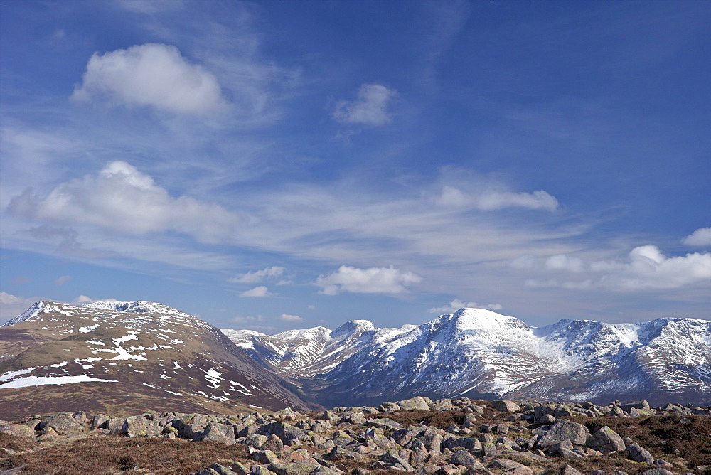 View from Great Borne to Starling Dodd with Great Gable, Pillar and Steeple, Lake District National Park, Cumbria, England, United Kingdom, Europe 