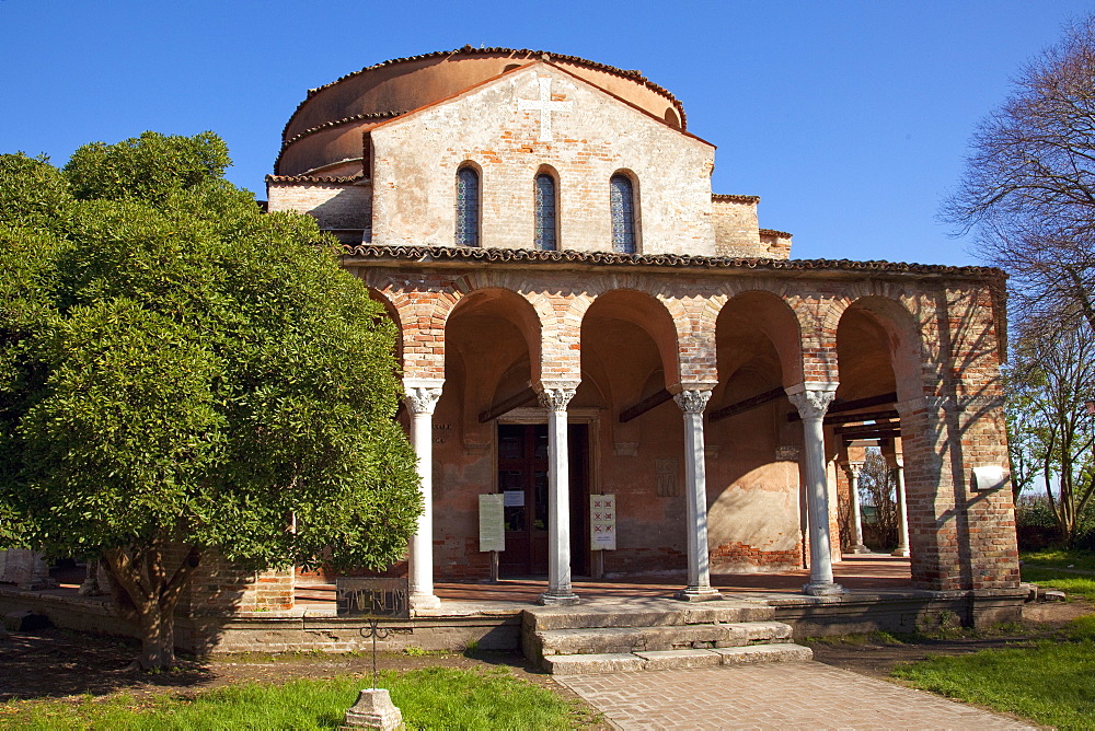 Santa Fosca, a Byzantine church dating from the 11th and 12th centuries, Torcello, Venice, UNESCO World Heritage Site, Veneto, Italy, Europe