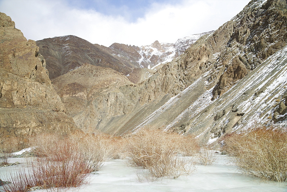 Frozen river in Rumbak Valley, Hemis National Park, Ladakh, India, Asia