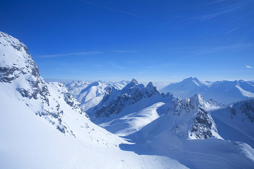 View from summit of Valluga in St. Anton am Arlberg in winter snow, Austrian Alps, Austria, Europe