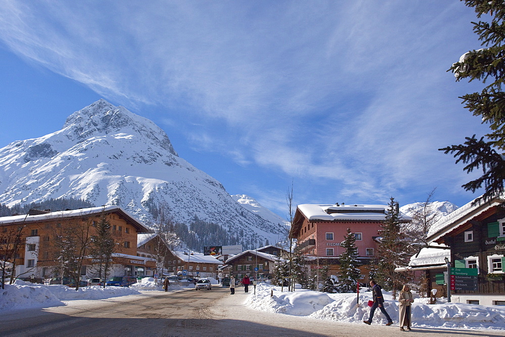 Town centre of Lech near St. Anton am Arlberg in winter snow, Tyrol, Austrian Alps, Austria, Europe