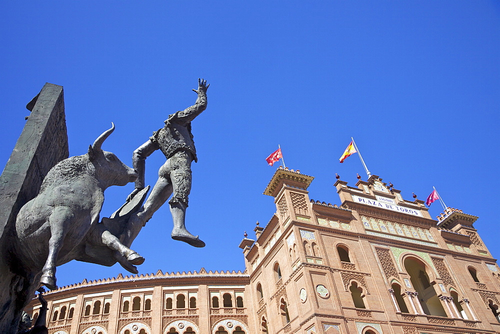 Monument to the matador Jose Cubero (El Yiyo), near Las Ventas bullring, Plaza de Toros de Las Ventas, Madrid, Spain, Europe