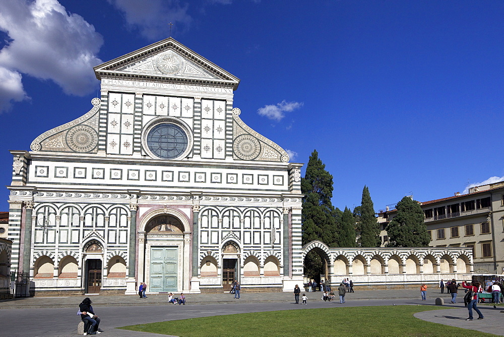 Exterior facade of the Basilica of Santa Maria Novella, Florence, UNESCO World Heritage Site, Tuscany, Italy, Europe