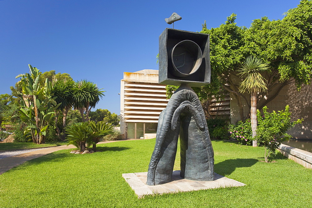 Personnage Gothique, Oiseau Eclair sculpture dated 1976 in Garden at Fundacio Pilar I Joan Miro, Cala Major, Majorca, Balearic Islands,Spain, Mediterranean, Europe